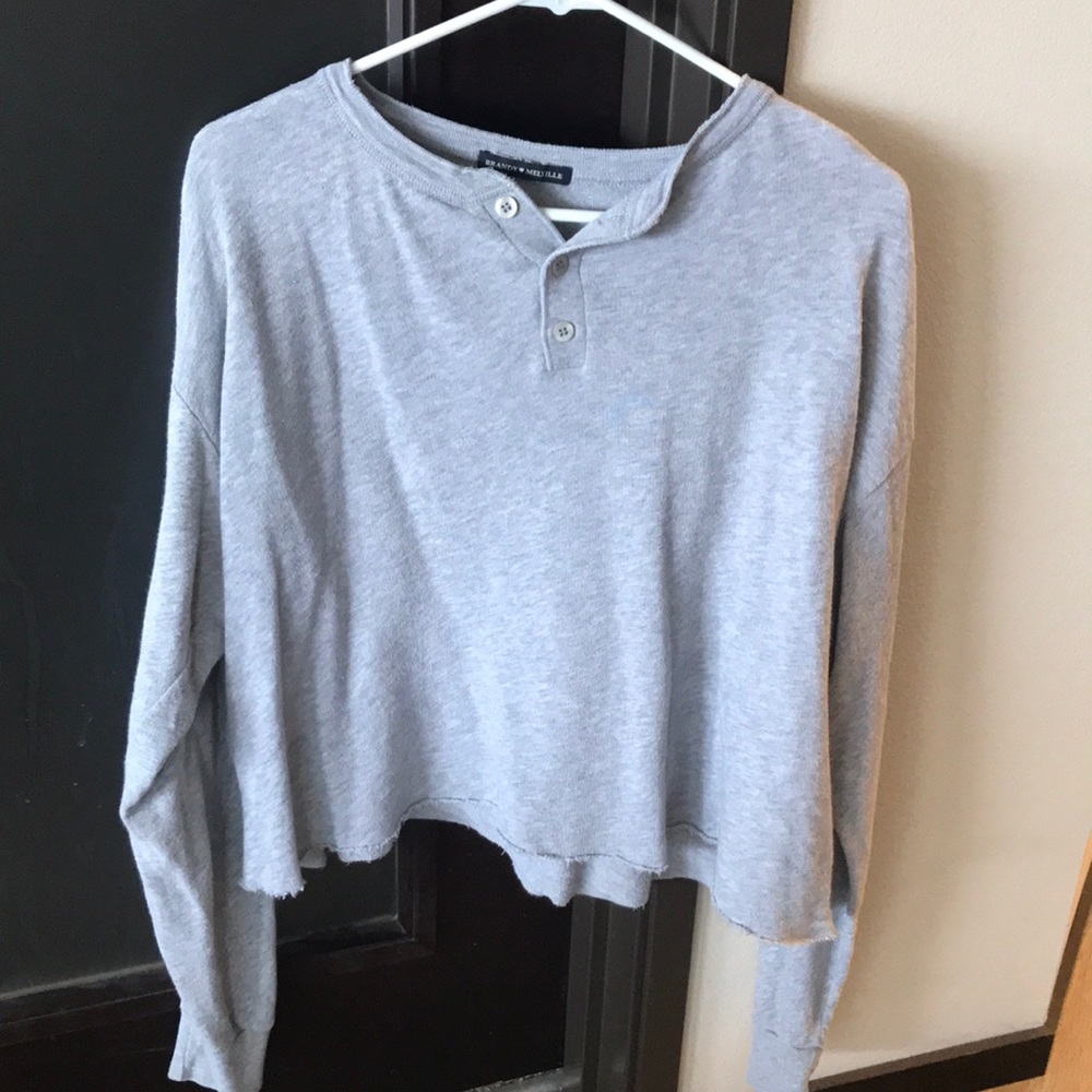 ✨Brandy Melville Cropped Henley Long Sleeve✨